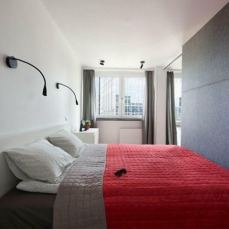Aroma Apartments Rondo Onz Warsaw Luaran gambar